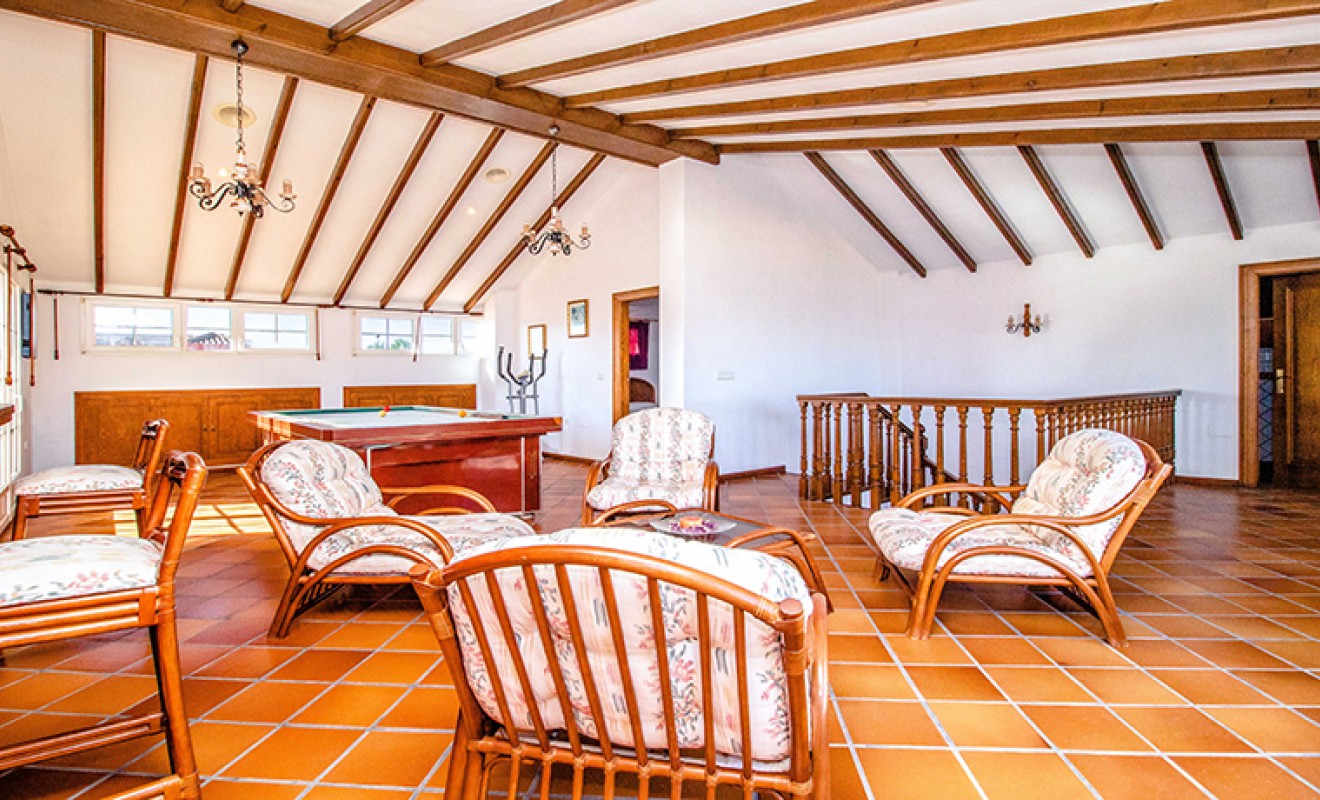 Sale - Villa - Pilar de la Horadada