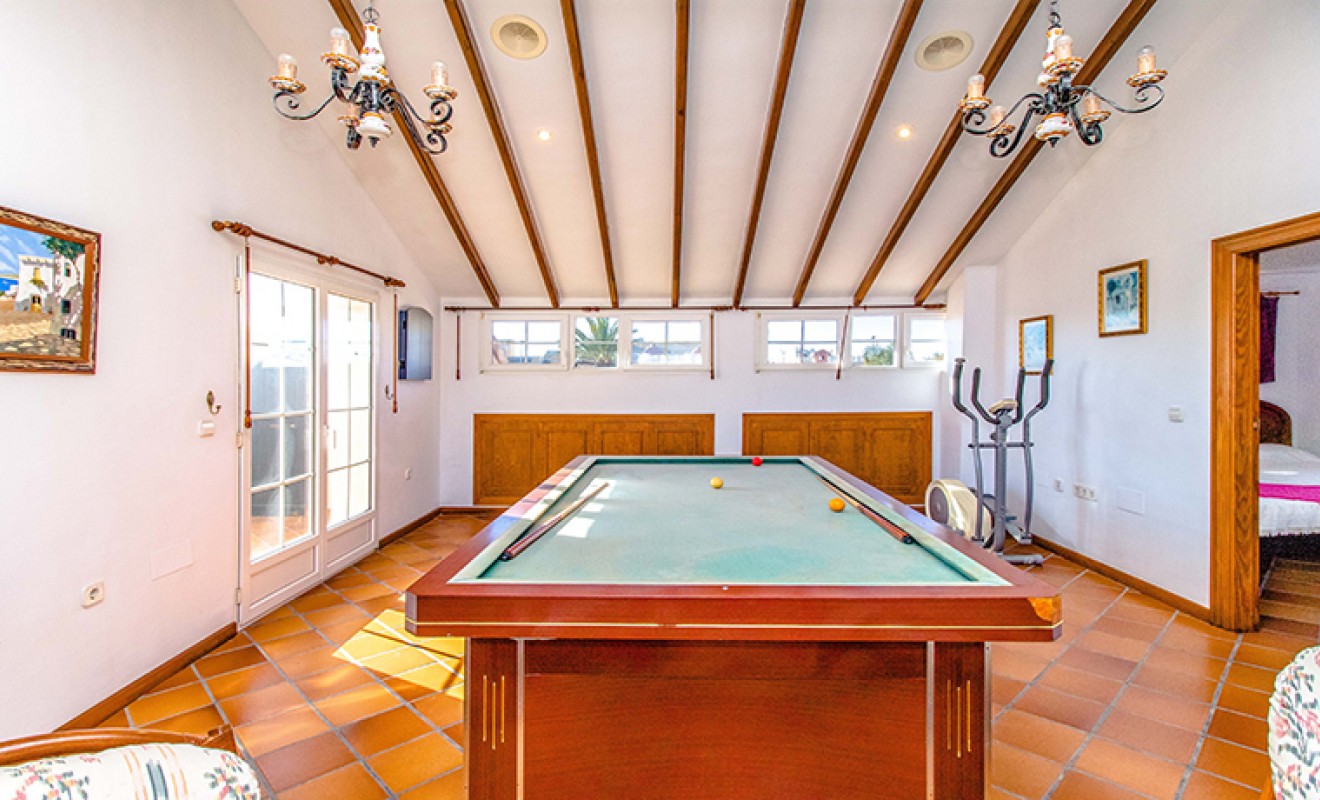 Sale - Villa - Pilar de la Horadada