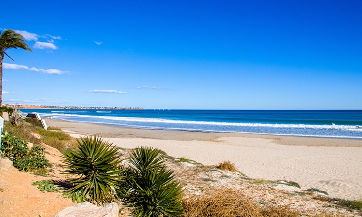 Sale - Villa - Pilar de la Horadada