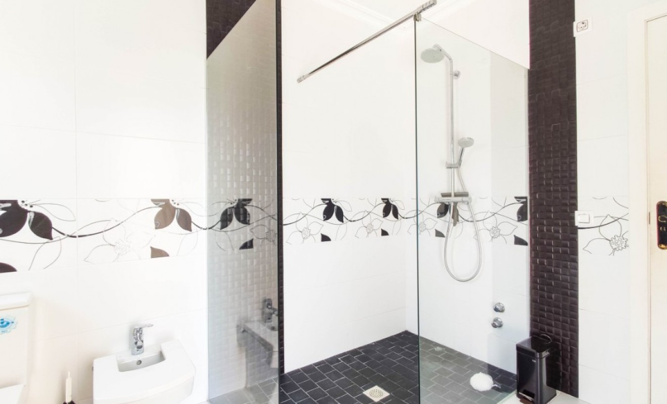 Sale - Villa - Ciudad quesada