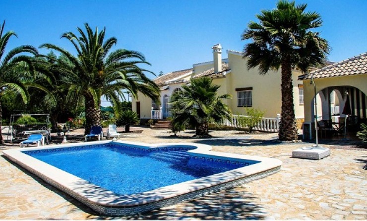 Wederverkoop - Finca Country Property - Daya Vieja