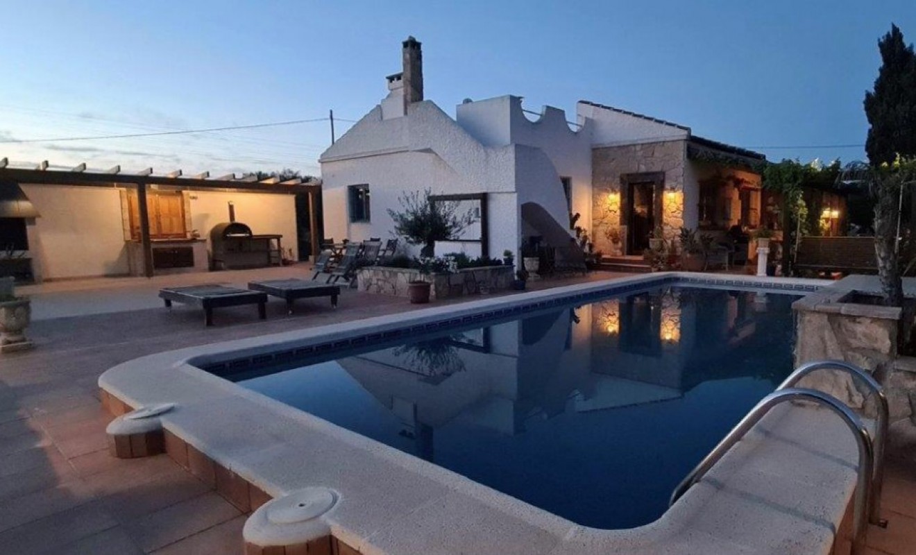 Wederverkoop - Finca Country Property - Los Montesinos