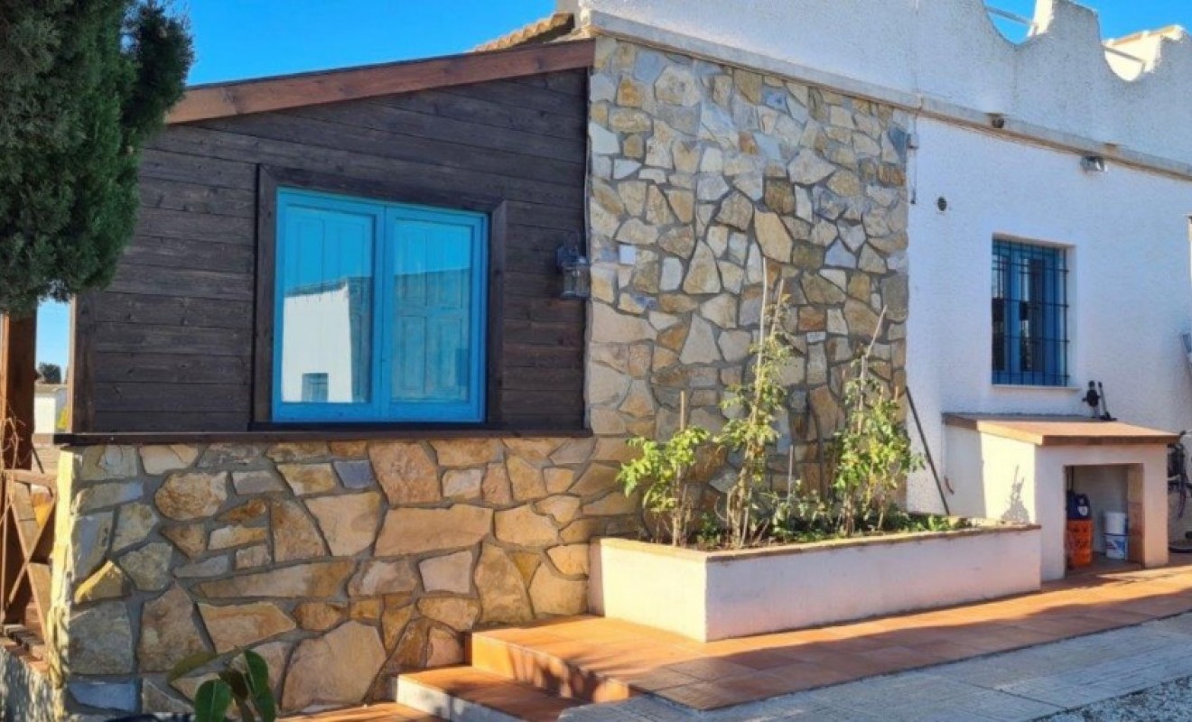 Wederverkoop - Finca Country Property - Los Montesinos