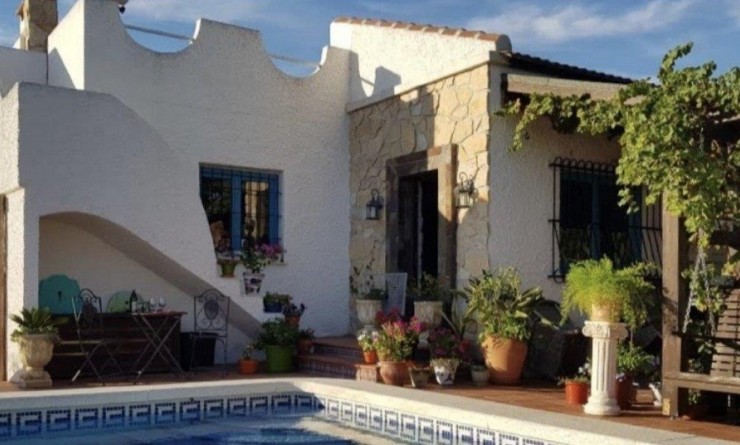 Wederverkoop - Finca Country Property - Los Montesinos