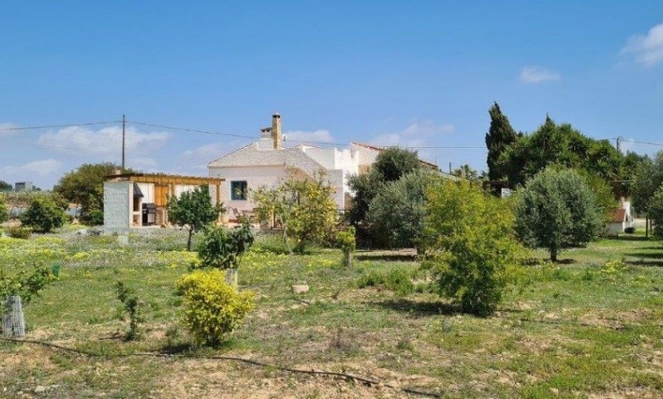 Wederverkoop - Finca Country Property - Los Montesinos