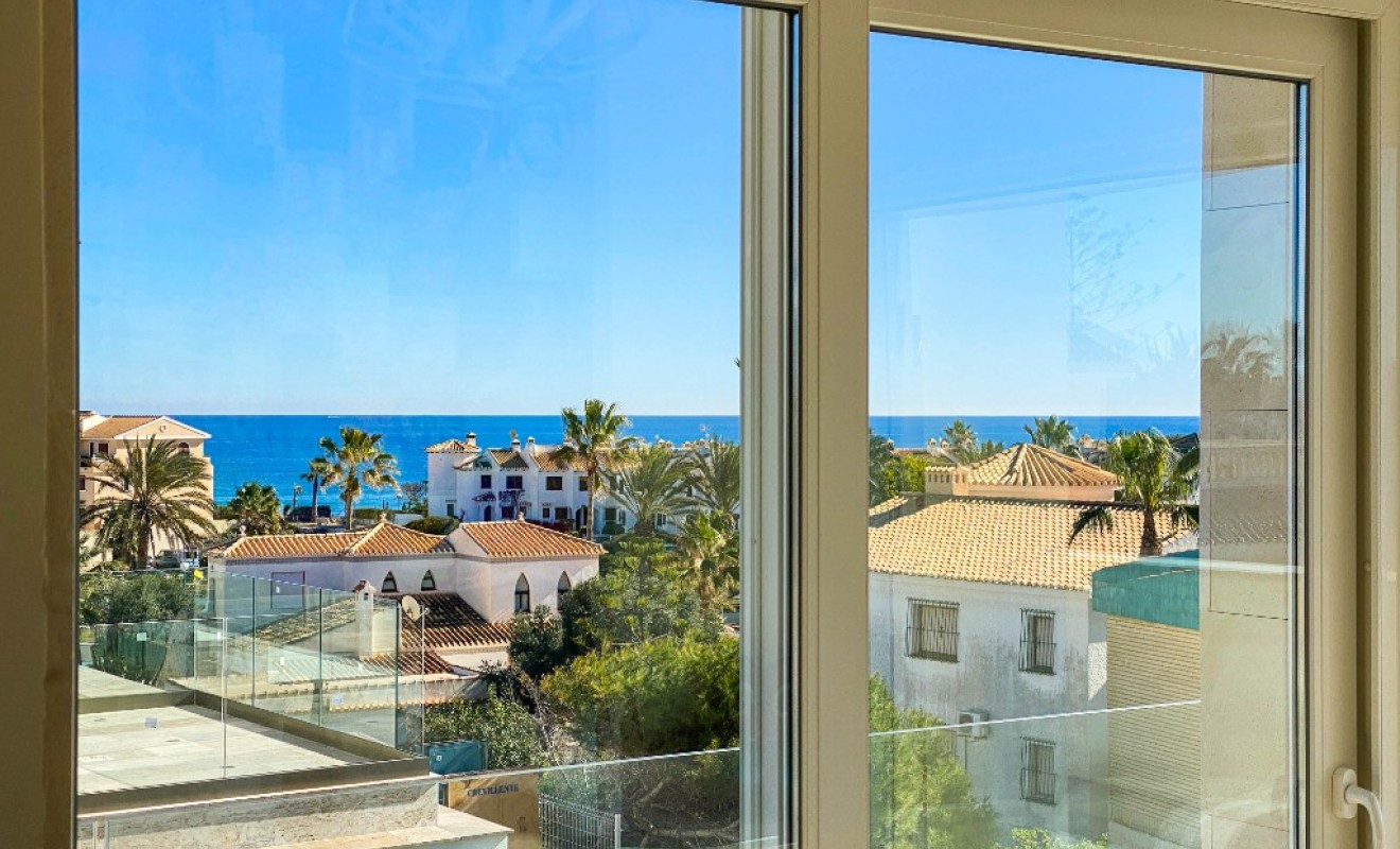 Sale - Villa - La Zenia