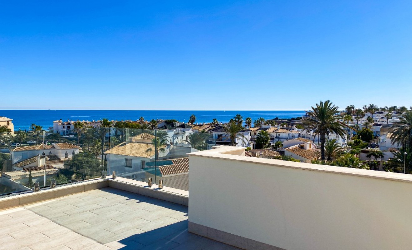 Sale - Villa - La Zenia