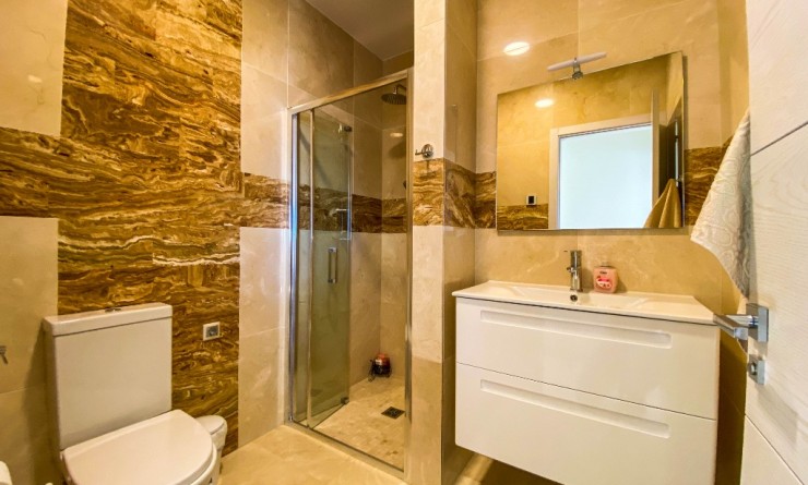 Sale - Villa - La Zenia