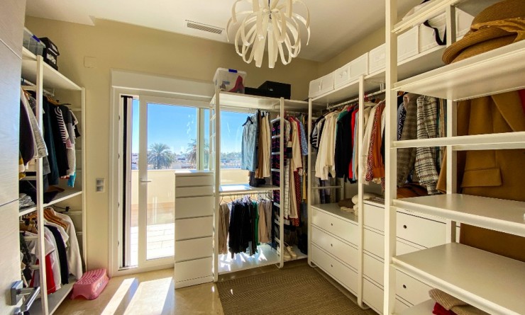 Sale - Villa - La Zenia