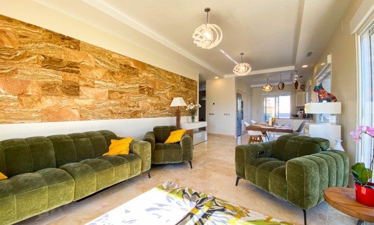 Sale - Villa - La Zenia