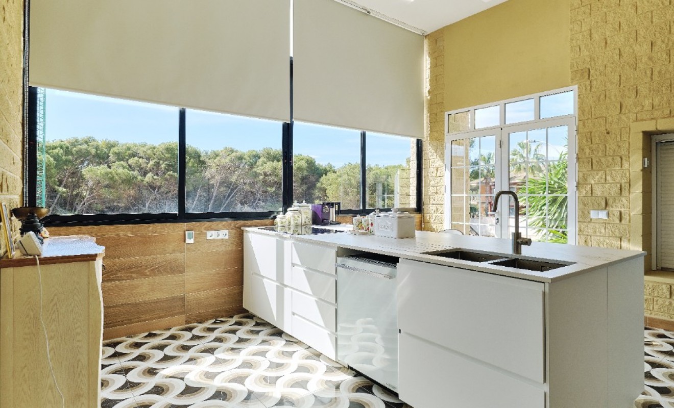 Sale - Luxury Villa - Dehesa de Campoamor