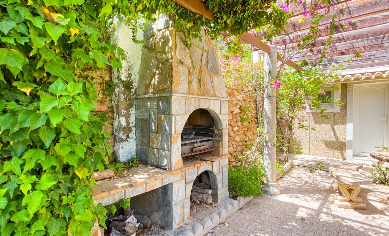 Sale - Luxury Villa - Villamartin