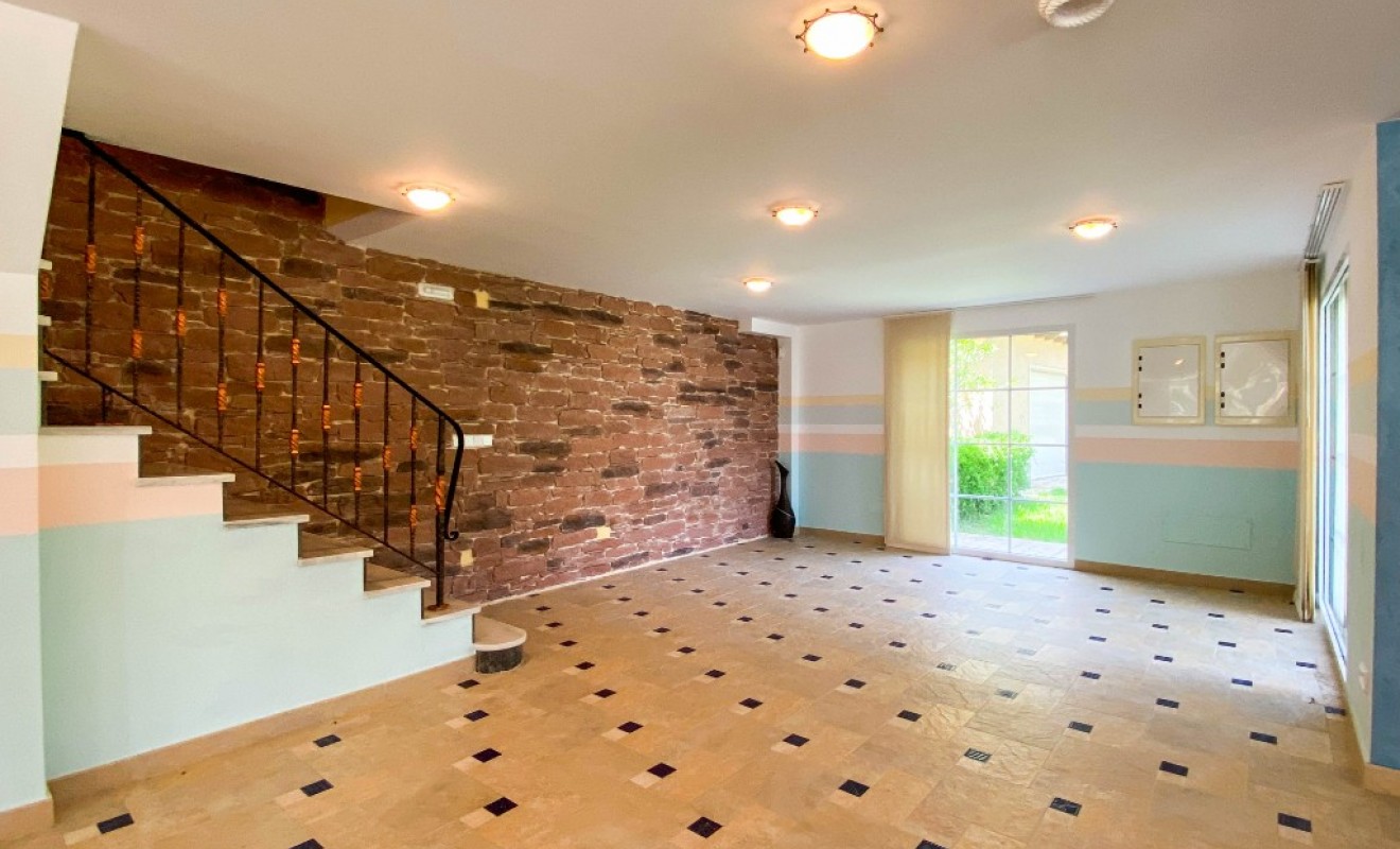 Sale - Luxury Villa - Villamartin