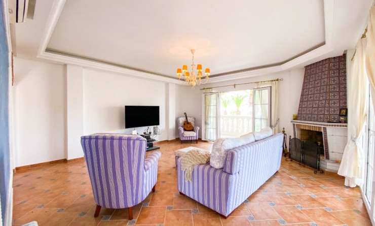 Sale - Luxury Villa - Villamartin