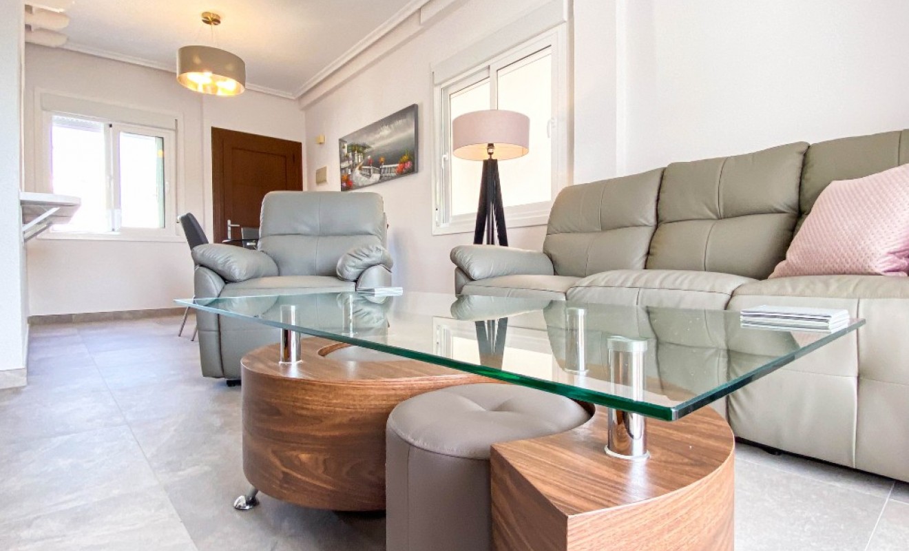 Korte termijn verhuur - Appartement - Punta Prima - Cala Dorada