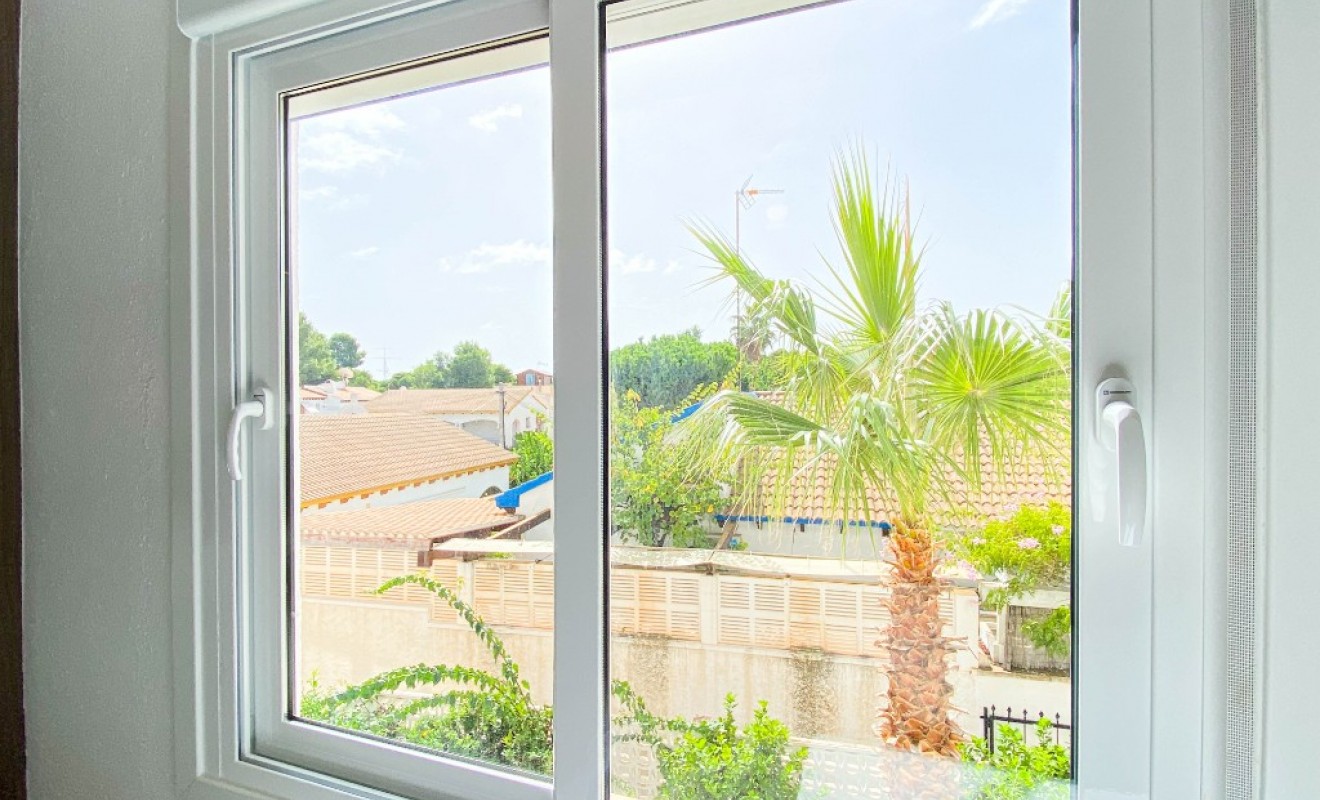 Korte termijn verhuur - Appartement - Punta Prima - Cala Dorada