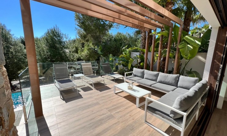 Sale - Villa - Las Colinas - Las Colinas Golf