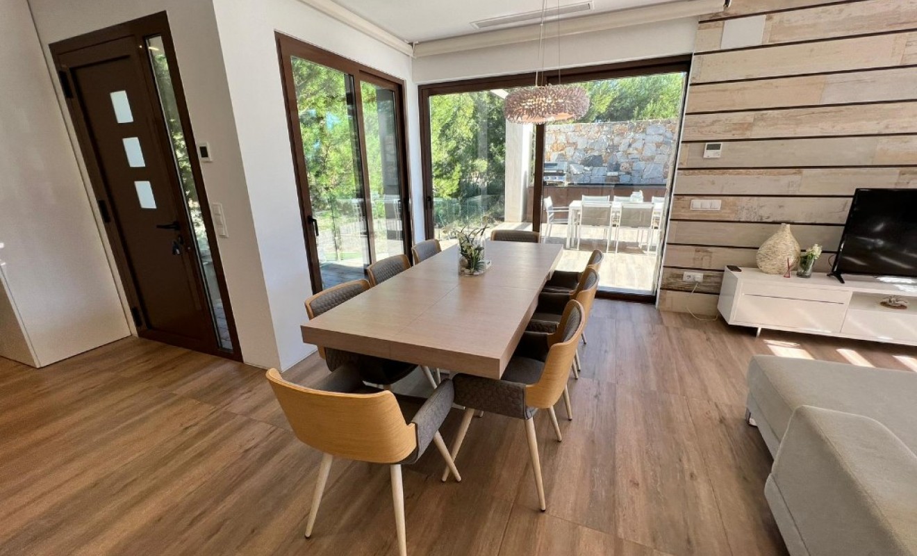 Sale - Villa - Las Colinas - Las Colinas Golf