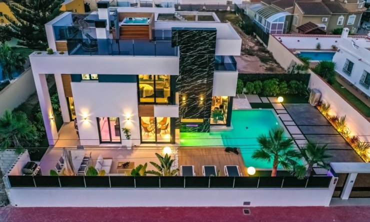 Nouvelle construction - Villa - Torrevieja - torrevieja