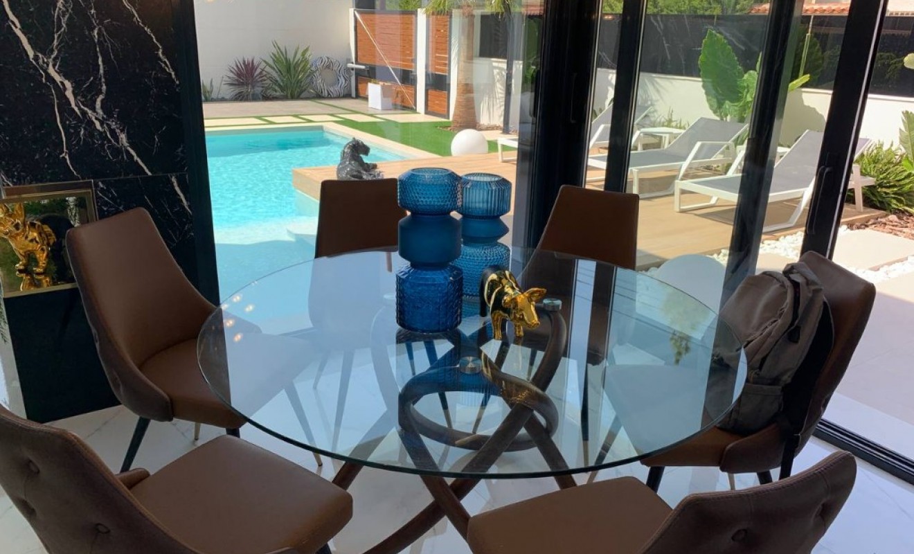 Nouvelle construction - Villa - Torrevieja - torrevieja