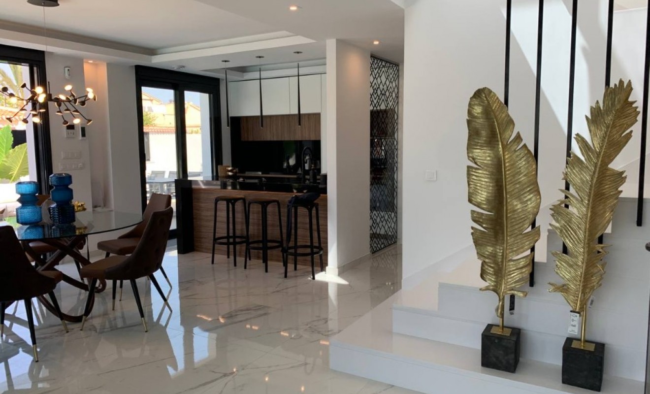 Nouvelle construction - Villa - Torrevieja - torrevieja