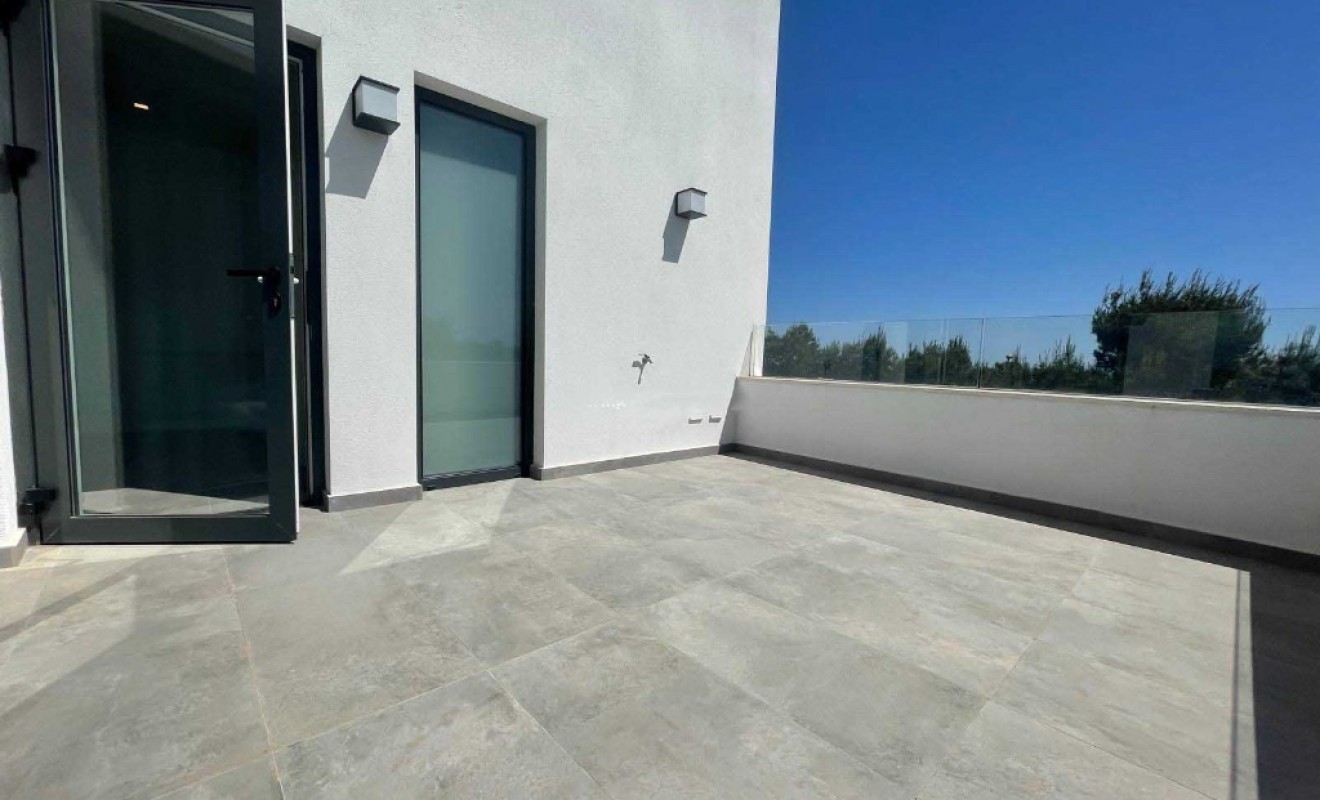 Sale - Villa - Las Colinas - Las Colinas Golf