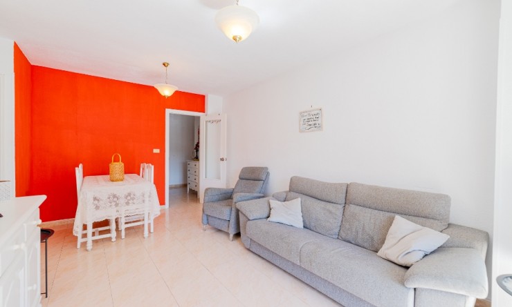 Revente - Appartement - Punta Prima