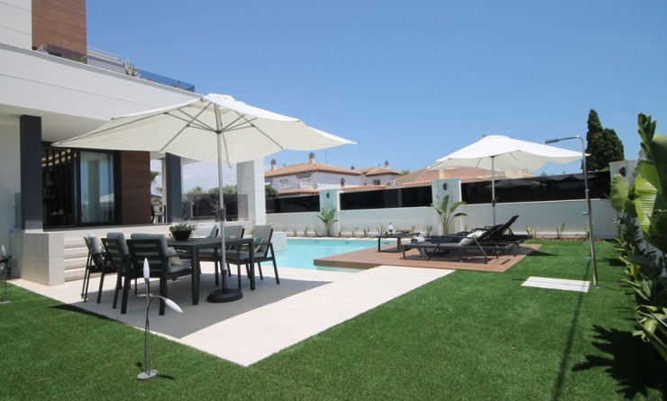 Nieuwbouw woningen - Villa - Torrevieja - El Chaparal