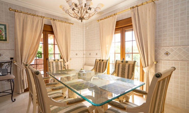 Revente - Villa - Campoamor