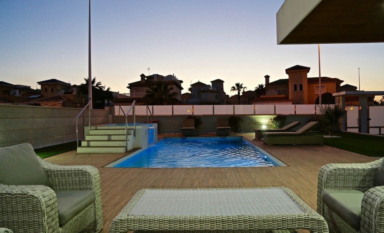 Nouvelle construction - Villa - Campoamor