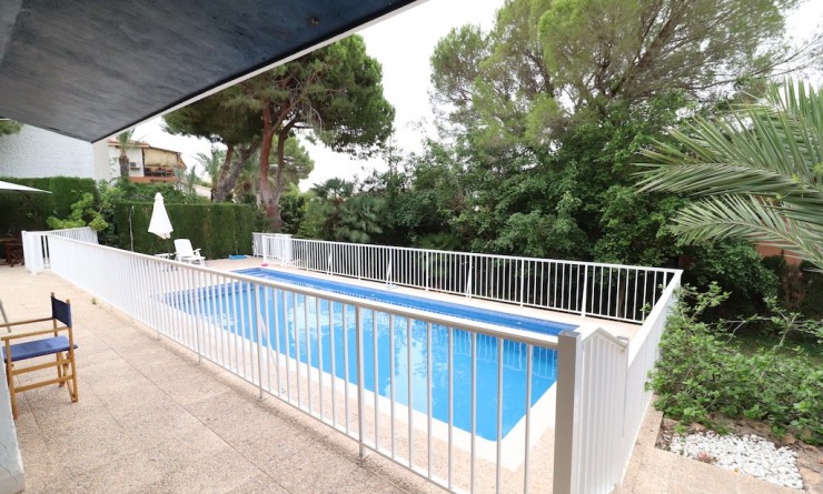 Revente - Villa - Campoamor