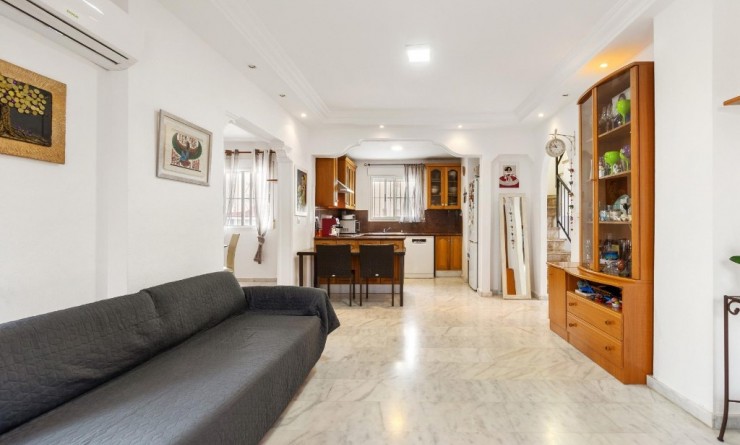 Sale - Villa - Orihuela Costa