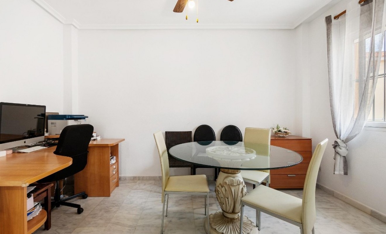 Sale - Villa - Orihuela Costa