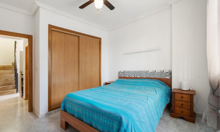 Sale - Villa - Orihuela Costa