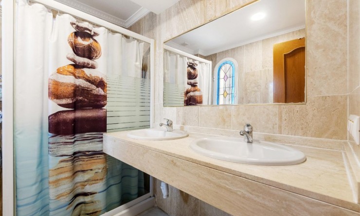 Sale - Villa - Orihuela Costa