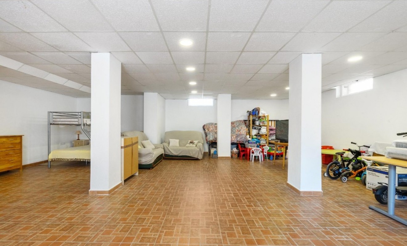 Sale - Villa - Orihuela Costa