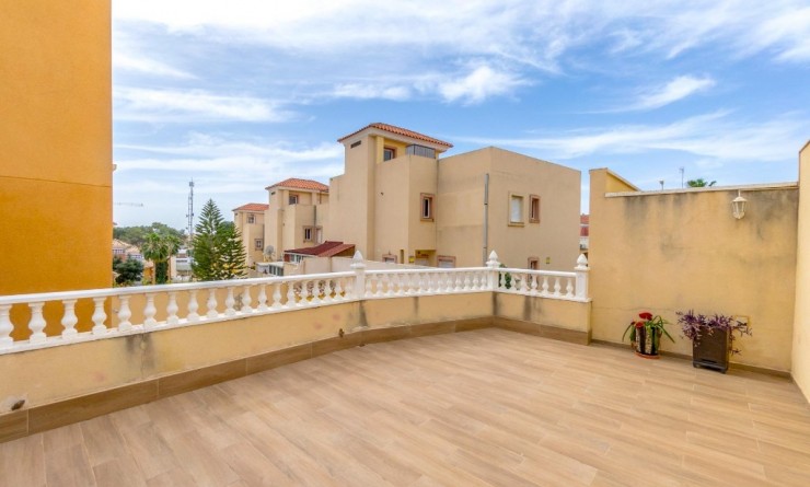 Sale - Villa - Orihuela Costa