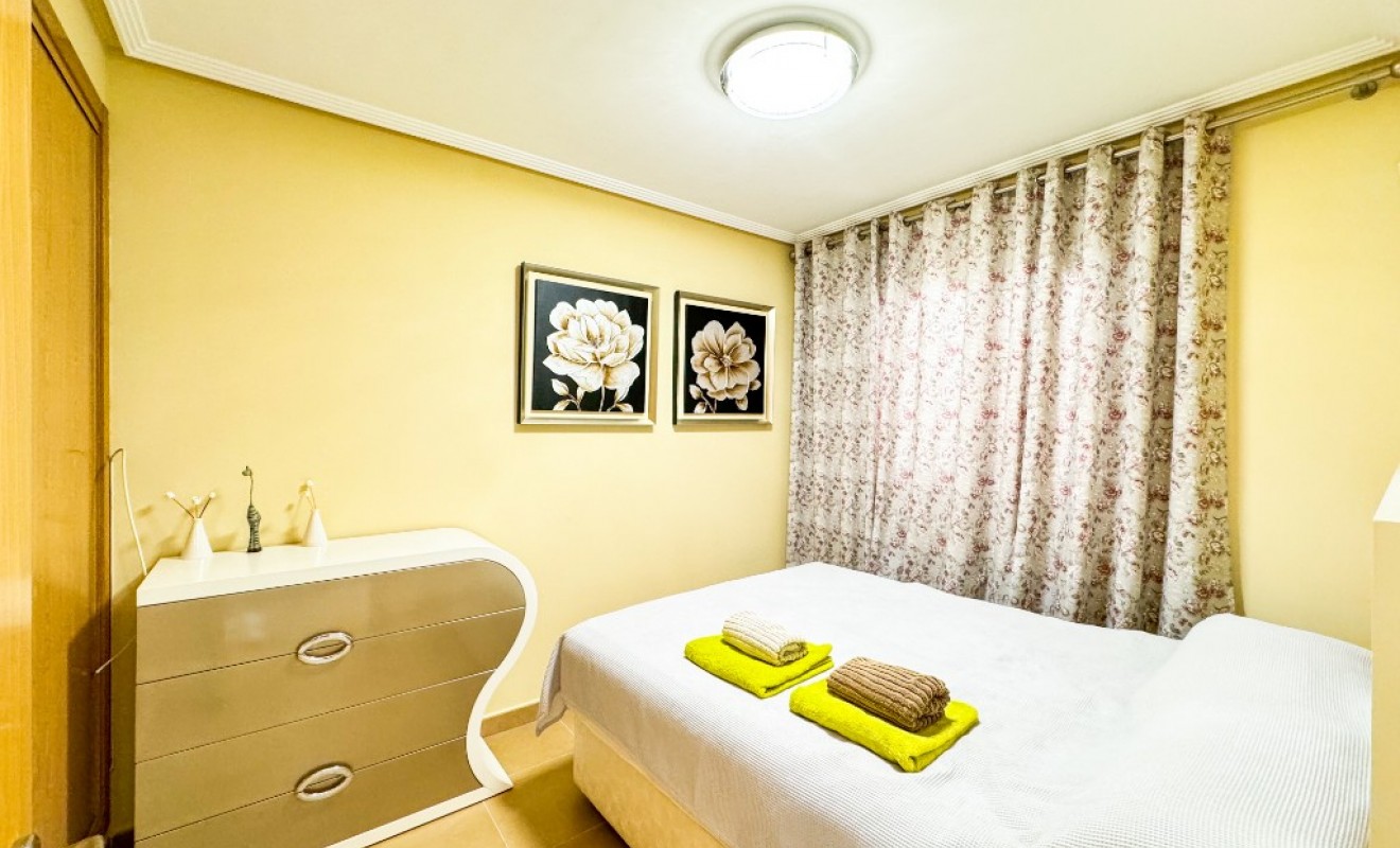 Korte termijn verhuur - Appartement - Playa Flamenca - Zeniamar