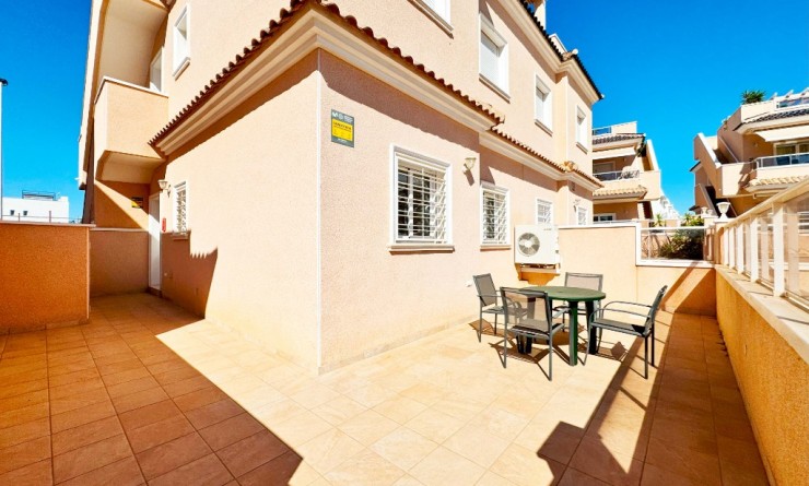 Short time rental - Apartment - Punta Prima