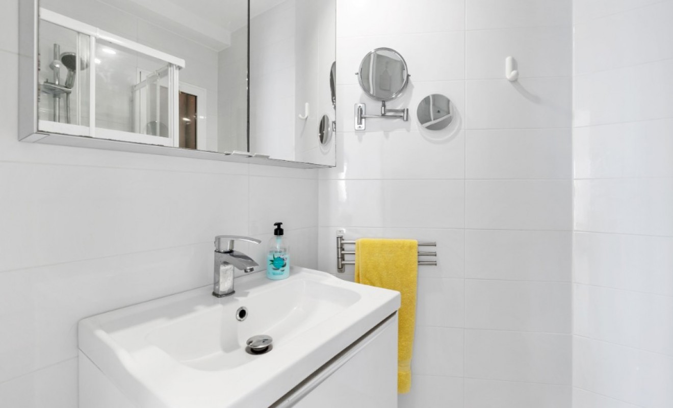 Sale - Apartment - Campoamor