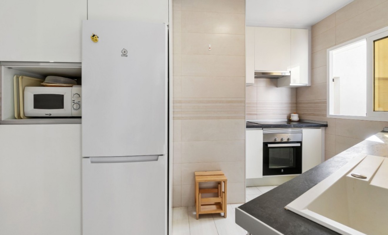 Sale - Apartment - Campoamor