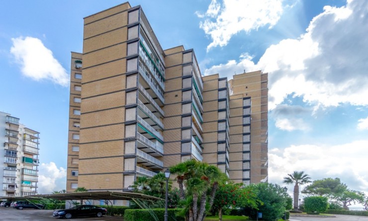 Sale - Apartment - Campoamor