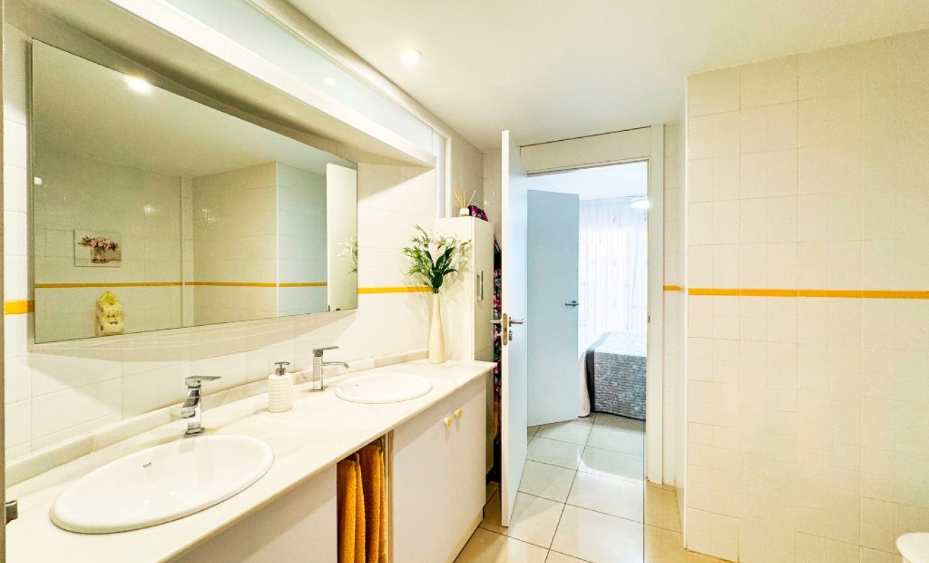 Wederverkoop - Appartement - Playa Flamenca