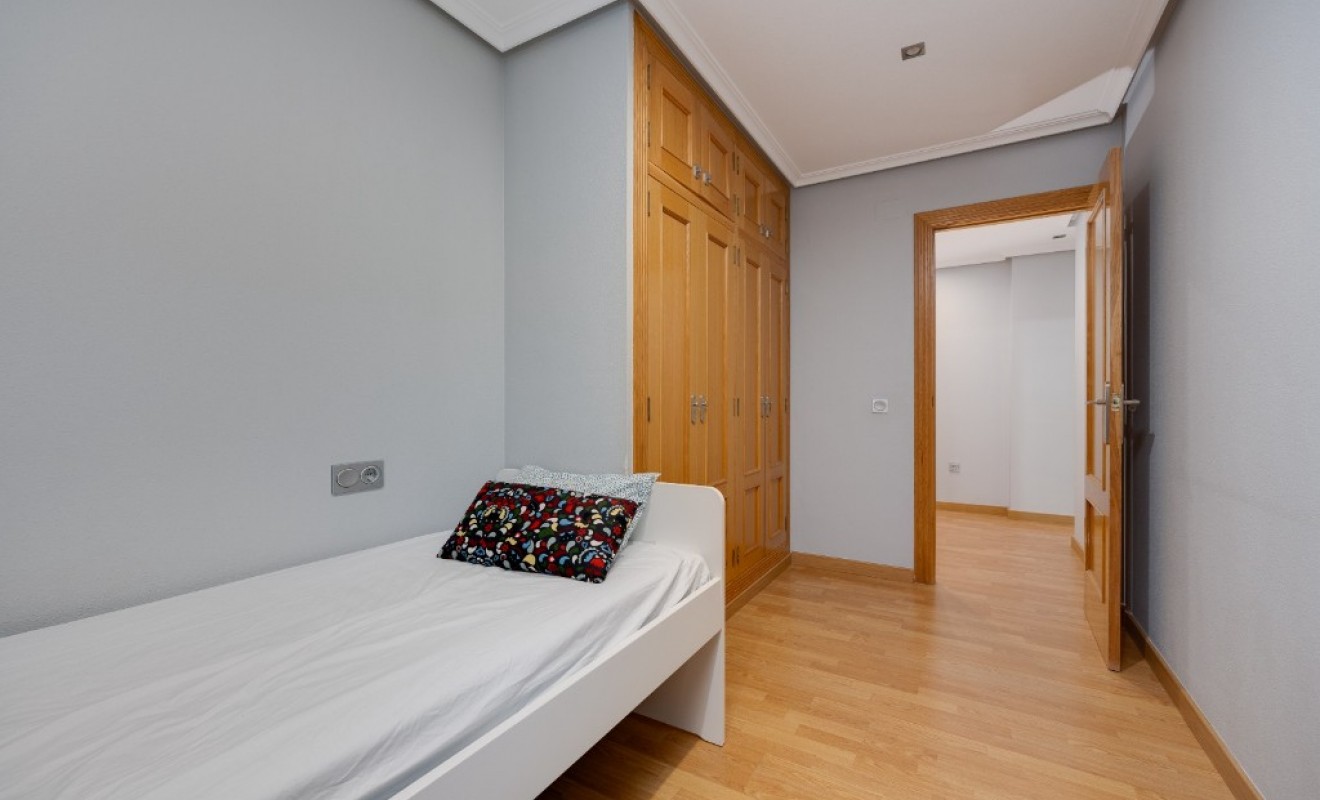 Sale - Apartment - Torrevieja - torrevieja