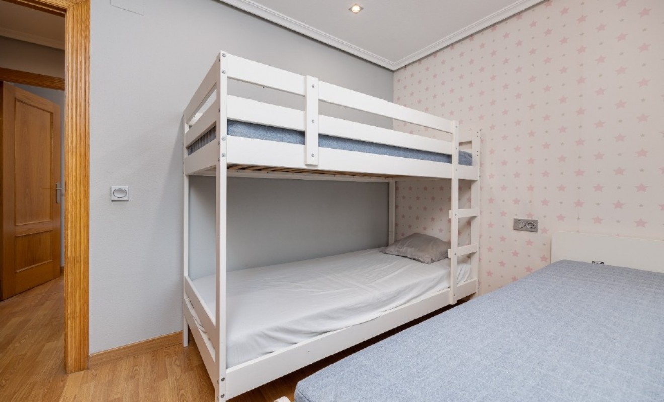 Sale - Apartment - Torrevieja - torrevieja