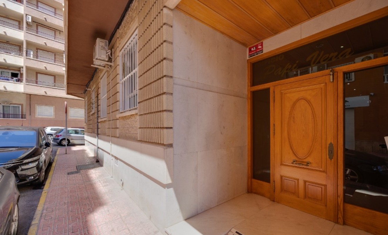 Sale - Apartment - Torrevieja - torrevieja
