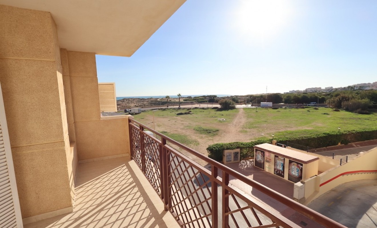 Sale - Apartment - La Mata