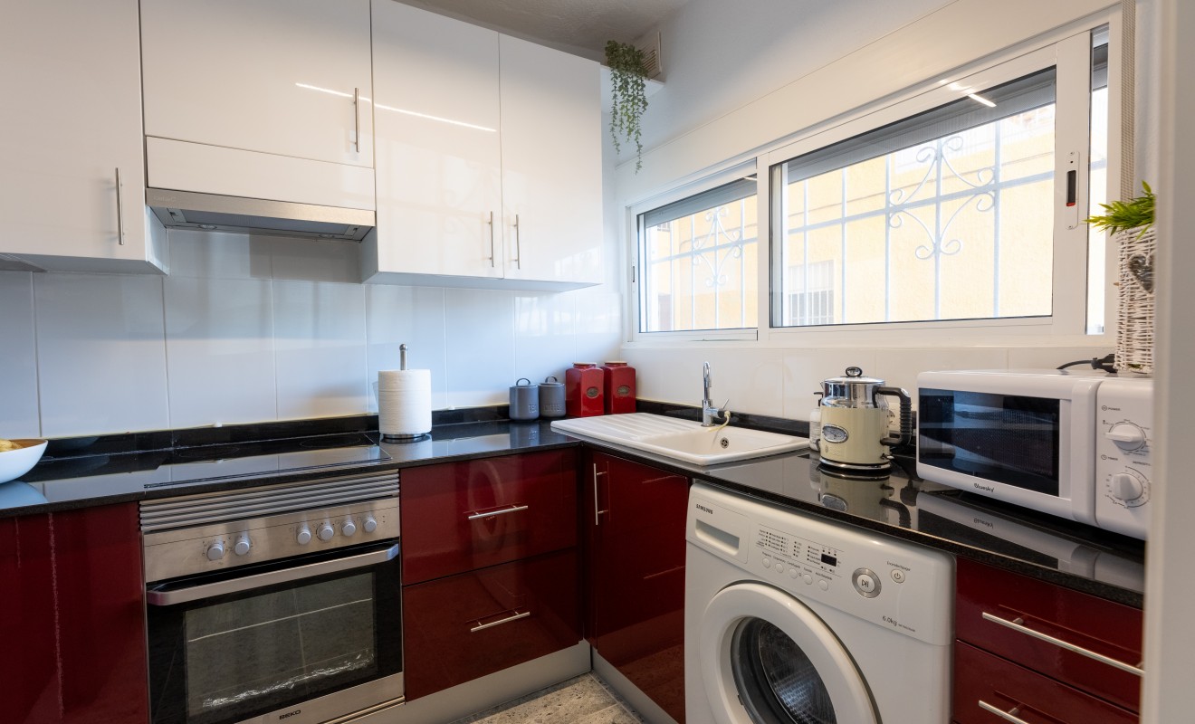 Revente - Appartement - Punta Prima