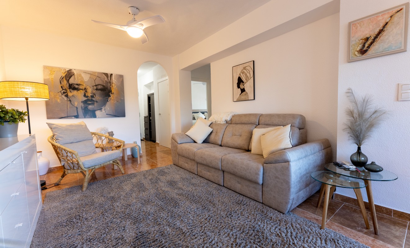 Revente - Appartement - Punta Prima