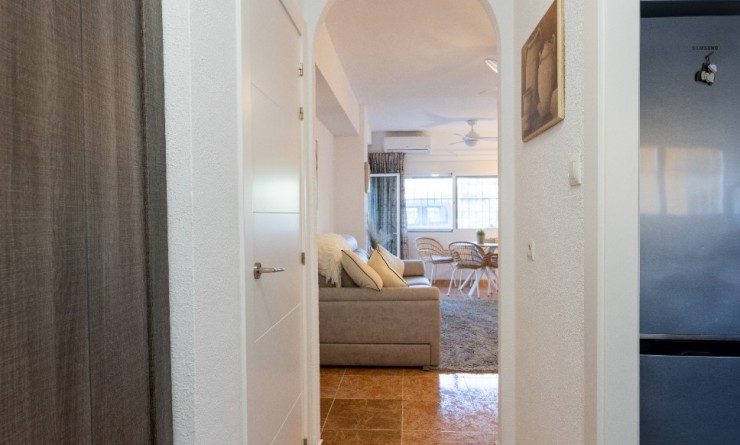 Revente - Appartement - Punta Prima